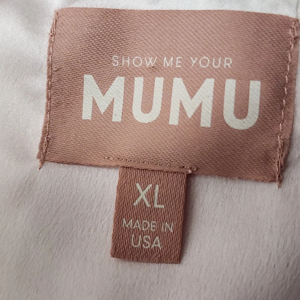 Show Me Your MuMu She Cute White Faux Feather Fuzzy Top, size XL - Picture 2 of 6